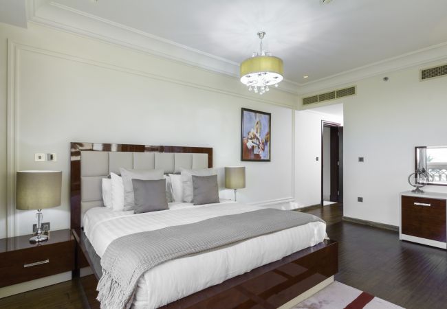 Apartment in Dubai - Sea View & Garden Luxury Apt on The Palm Apartment in Dubai - Sea View & Garden Luxury Apt on The Palm