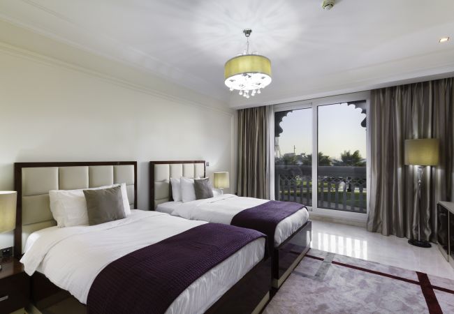 Apartment in Dubai - Sea View & Garden Luxury Apt on The Palm Apartment in Dubai - Sea View & Garden Luxury Apt on The Palm