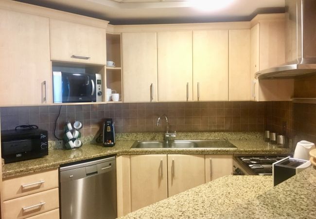 Apartment in Dubai - Spacious Apt w/ Sea View on The Palm Apartment in Dubai - Spacious Apt w/ Sea View on The Palm