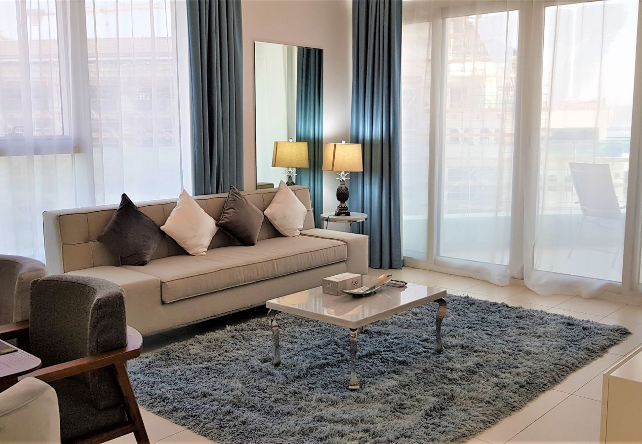 Apartment in Dubai - Maison Privee - Royal Bay