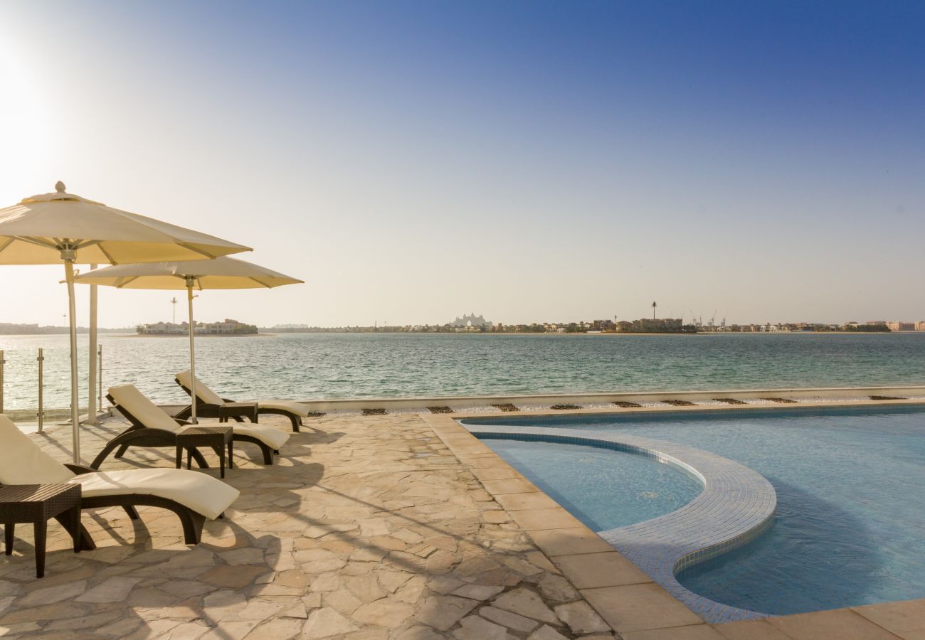 Apartment in Dubai - Maison Privee - Royal Bay