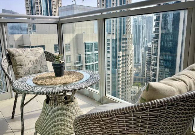 Apartment in Dubai - Exclusive Apt w/ Burj Khalifa Next Door Apartment in Dubai - Exclusive Apt w/ Burj Khalifa Next Door