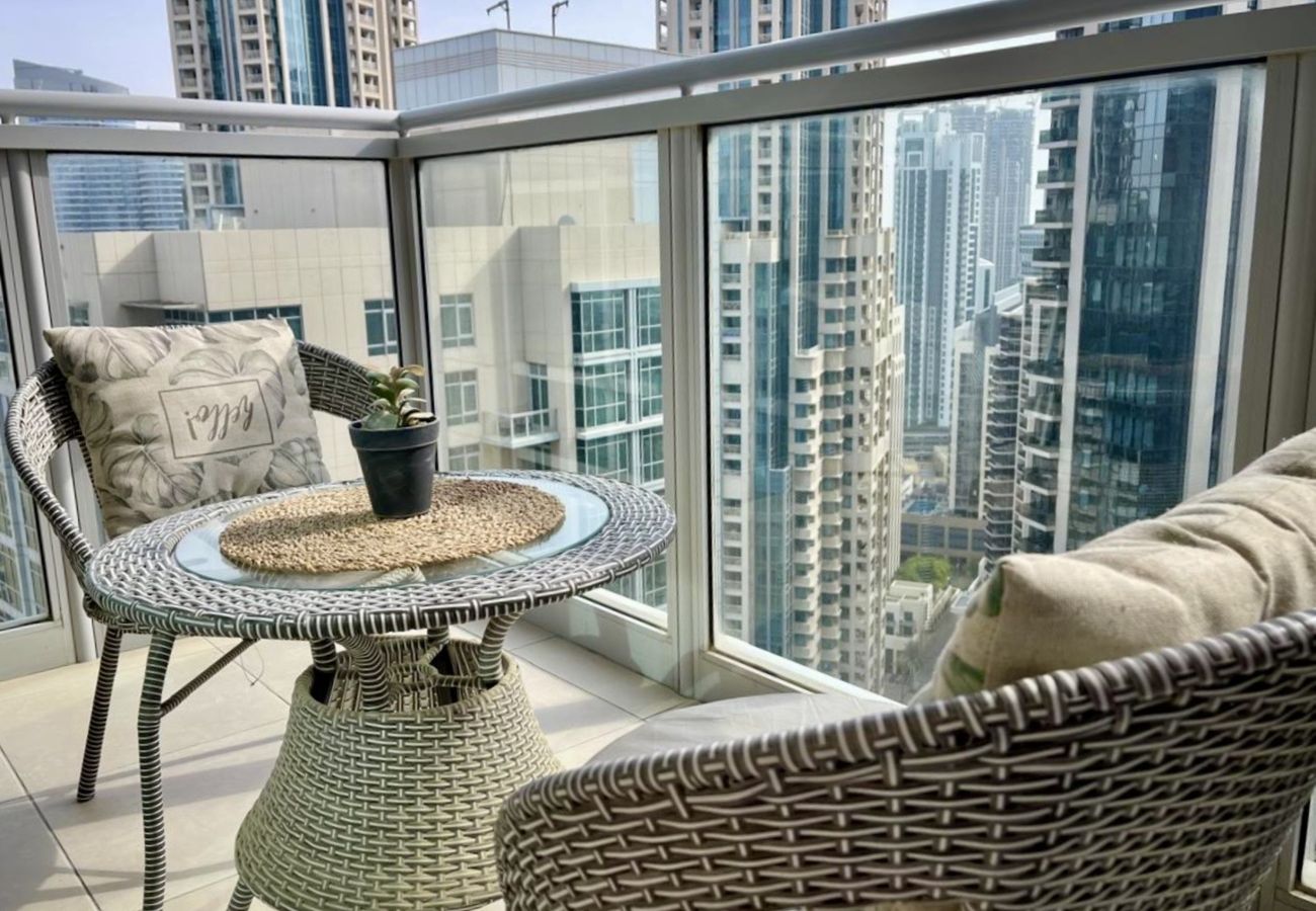 Apartment in Dubai - Exclusive Apt w/ Burj Khalifa Next Door