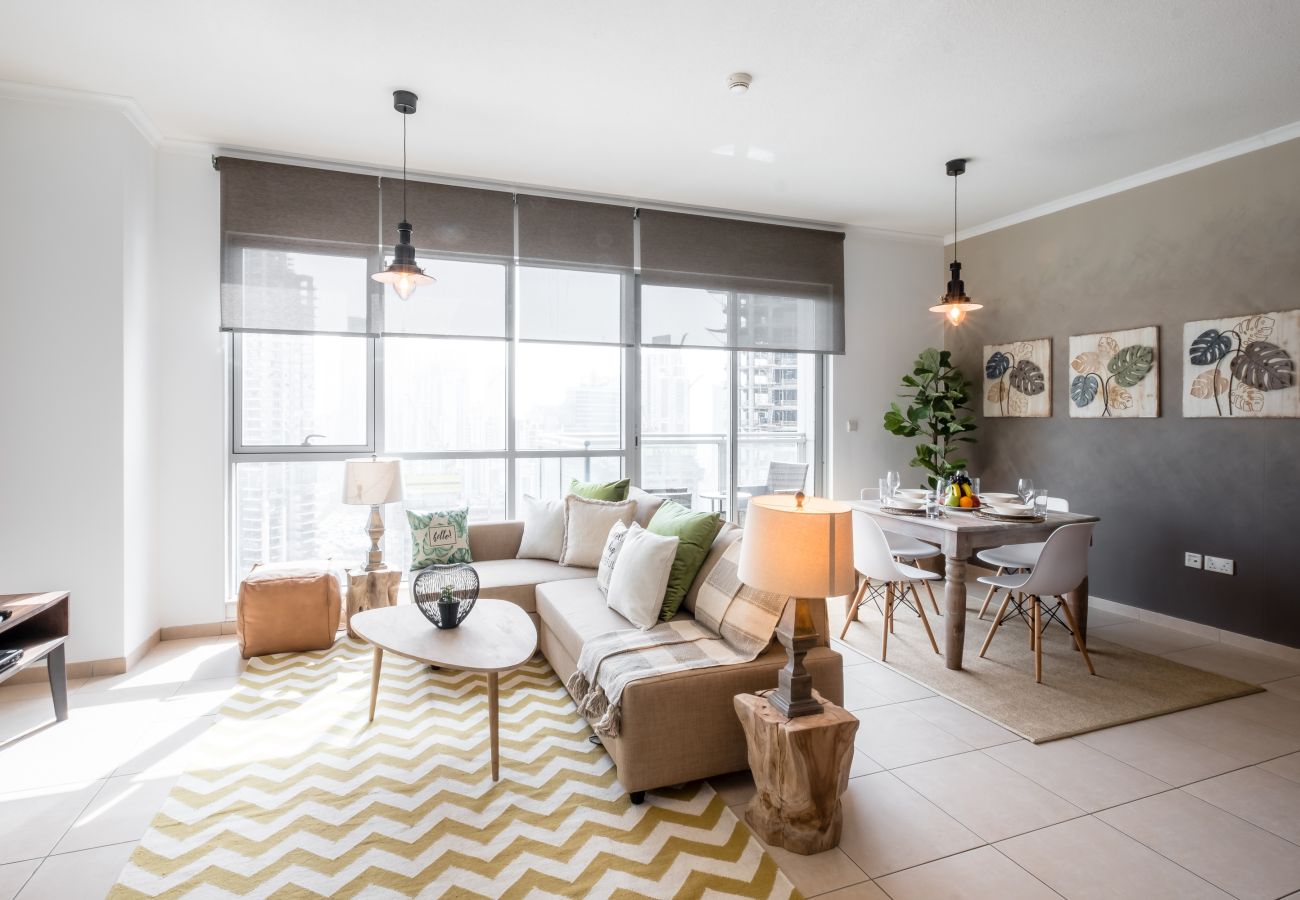 Apartment in Dubai - Exclusive Apt w/ Burj Khalifa Next Door