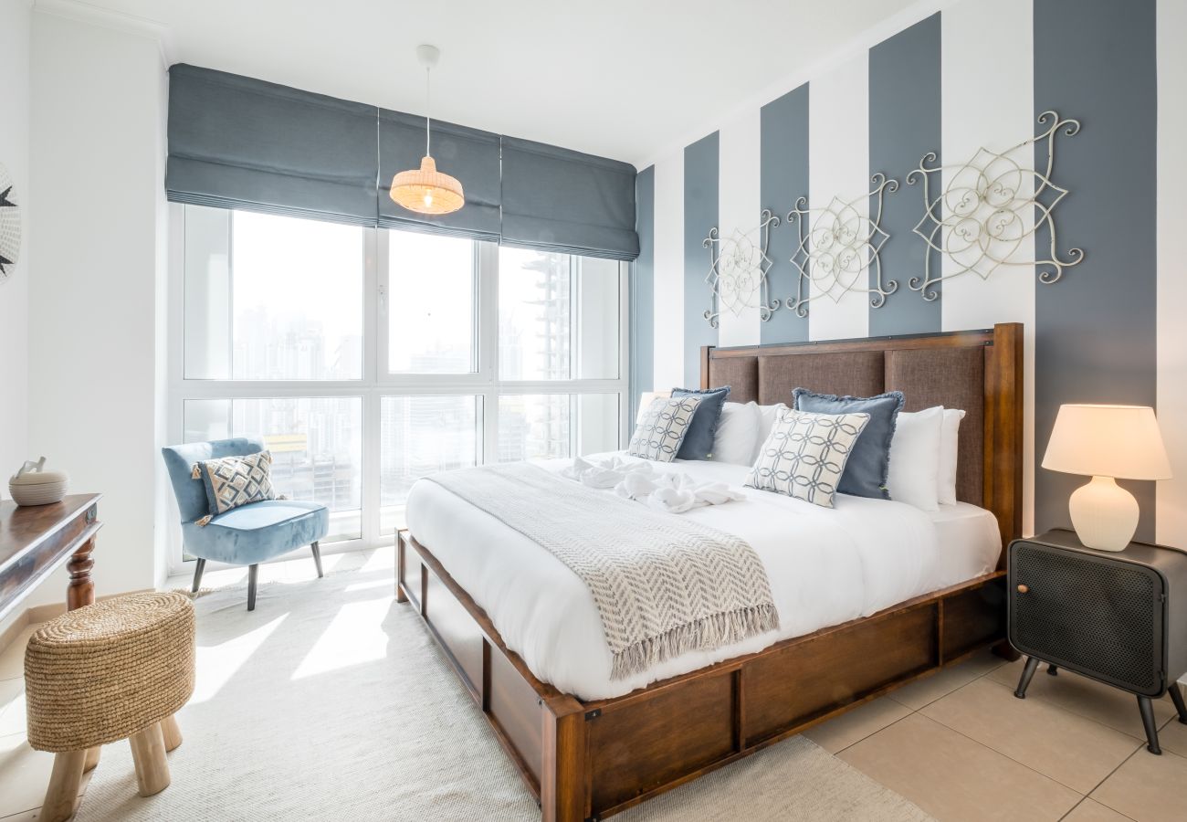 Apartment in Dubai - Exclusive Apt w/ Burj Khalifa Next Door