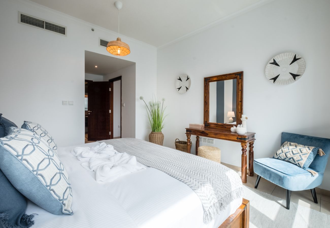 Apartment in Dubai - Exclusive Apt w/ Burj Khalifa Next Door
