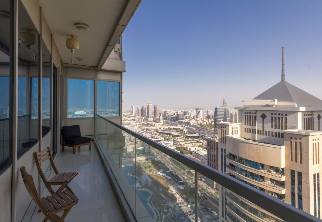 Apartment in Dubai - Spacious & Stylish Apt Beside Beach in Dubai Marina