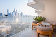 Apartment in Dubai - Luxury Sea View Apt in FIVE Resort on...