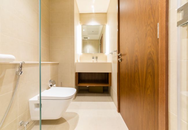 Apartment in Dubai - Vibrant Luxury Apt w/ Stunning Marina Views Apartment in Dubai - Vibrant Luxury Apt w/ Stunning Marina Views