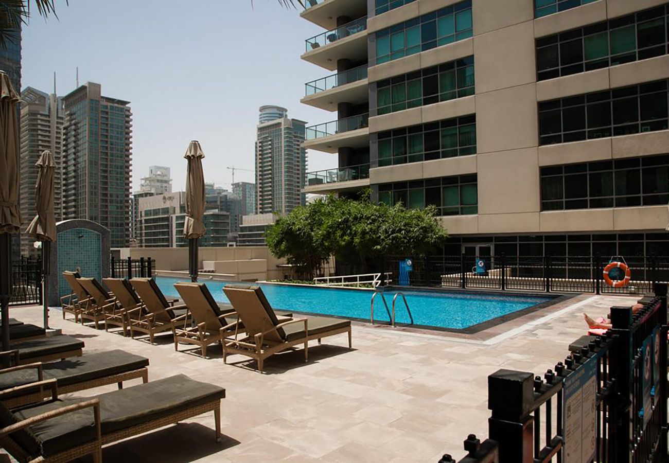 Apartment in Dubai - Jaw-Dropping Views - Stunning Dubai Waterfront Apt