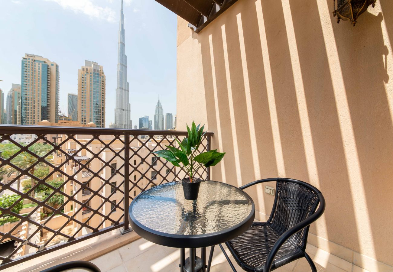 Holiday rental in traditional style with balcony overlooking Burj Khalifa in Downtown Dubai