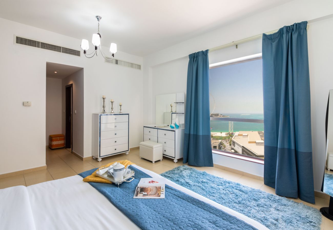 Apartment in Dubai - Premium Apt in the Heart of JBR Beach, Dubai