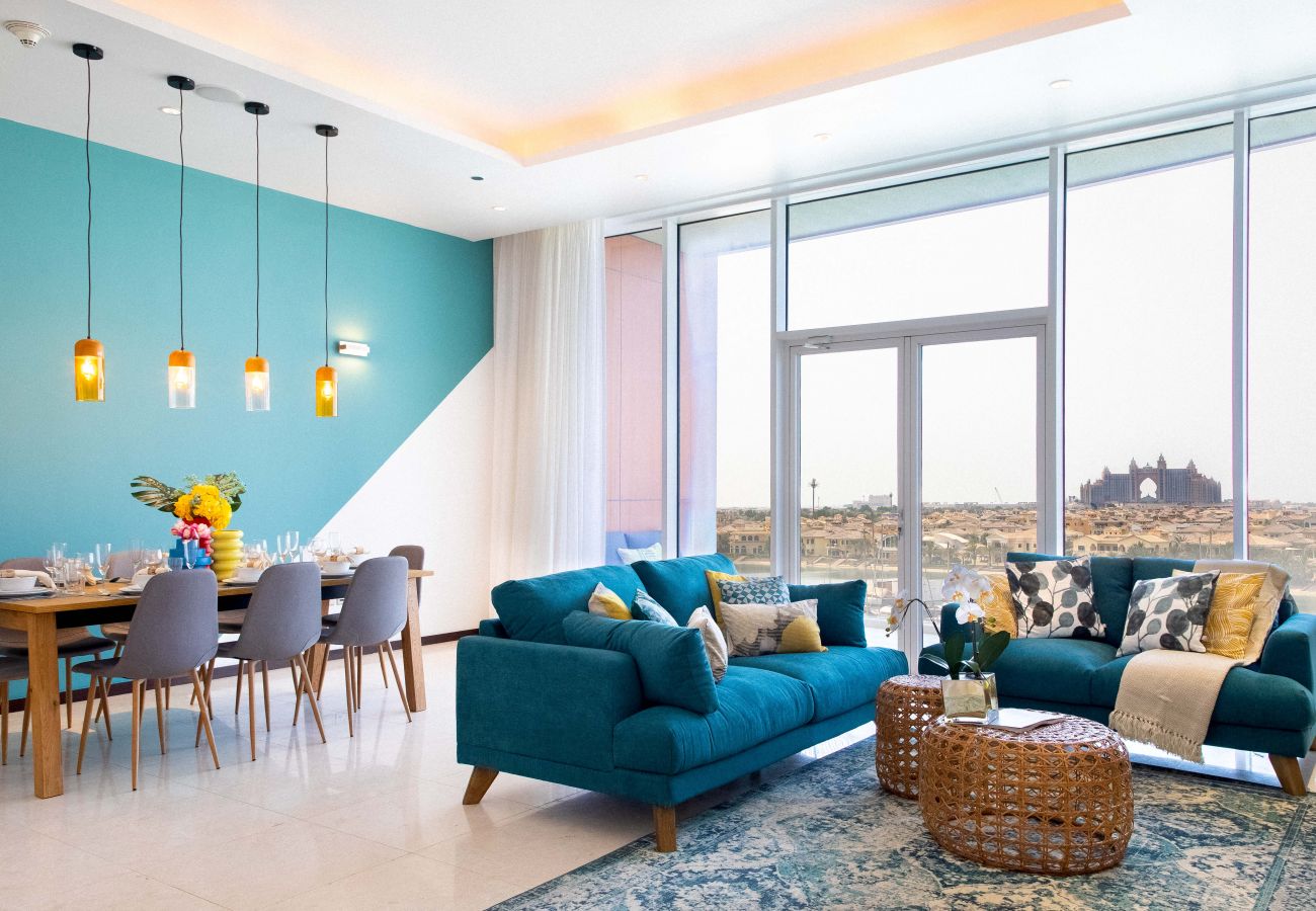 Apartment in Dubai - Palm Jumeirah Luxury w/Private Beach/Atlantis View