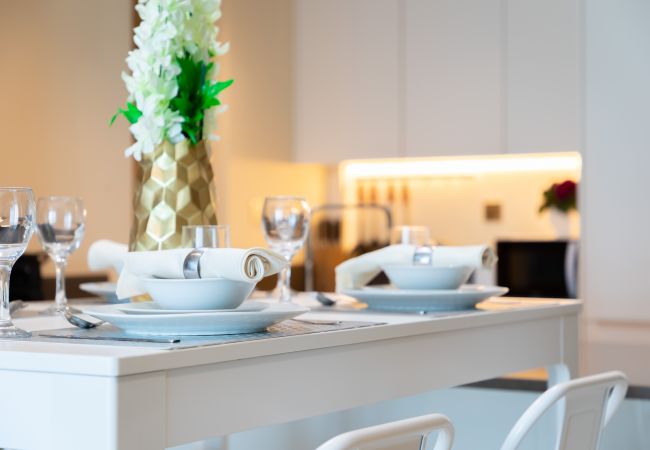 Apartment in Dubai - Premium Beach X City Dubai Apt in Marina Apartment in Dubai - Premium Beach X City Dubai Apt in Marina