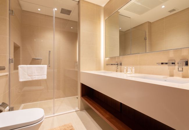 Apartment in Dubai - Experience the Best of Dubai in Marina Gate Apartment in Dubai - Experience the Best of Dubai in Marina Gate