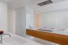 Apartment in Dubai - Designer Apt w/Full Sea Vw & World-Class Facilities Apartment in Dubai - Designer Apt w/Full Sea Vw & World-Class Facilities