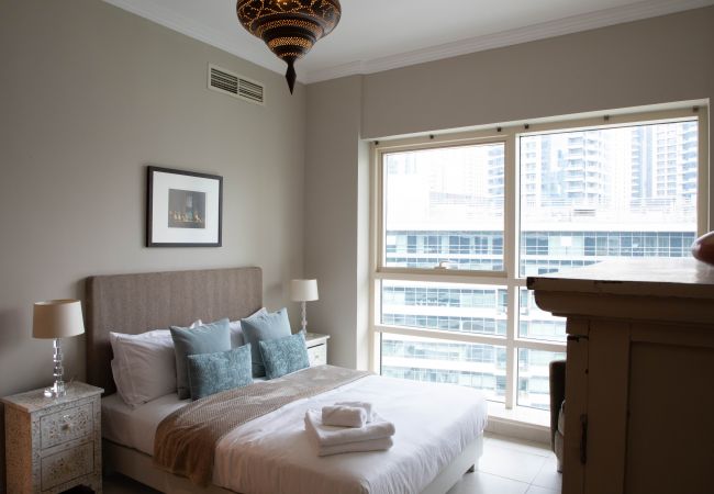 Apartment in Dubai - Deluxe Marina Duplex w/Waterfront Vw Nxt to Beach Apartment in Dubai - Deluxe Marina Duplex w/Waterfront Vw Nxt to Beach