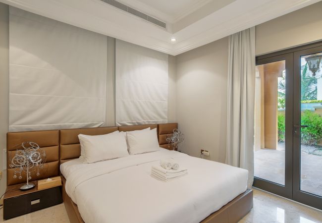 Villa in Dubai - Prvt Pool & Beach! in Luxury Palm Jumeirah Villa Villa in Dubai - Prvt Pool & Beach! in Luxury Palm Jumeirah Villa