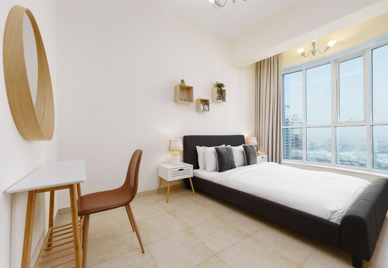 Apartment in Dubai - Lovely Apt w/ Lake Walkways Close to JBR Beach