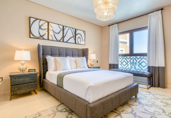 Apartment in Dubai - Luxury Palm Property w/ Beach & Sea View Apartment in Dubai - Luxury Palm Property w/ Beach & Sea View