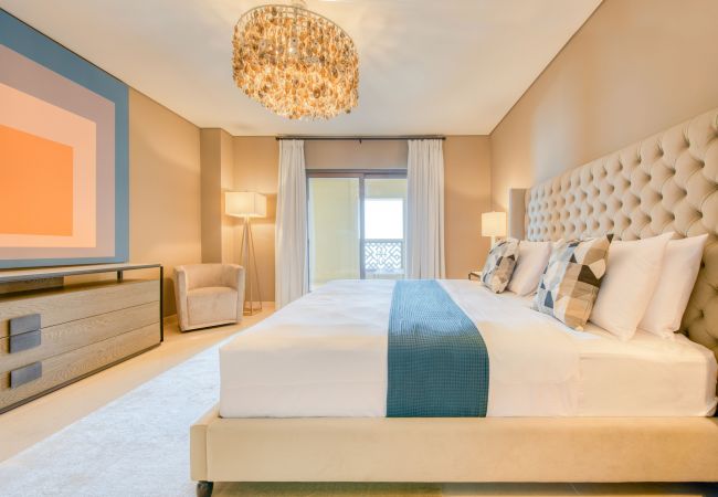 Apartment in Dubai - Luxury Palm Property w/ Beach & Sea View Apartment in Dubai - Luxury Palm Property w/ Beach & Sea View