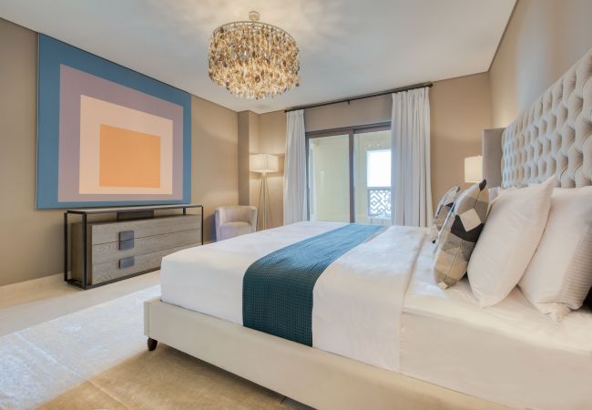 Apartment in Dubai - Luxury Palm Property w/ Beach & Sea View Apartment in Dubai - Luxury Palm Property w/ Beach & Sea View