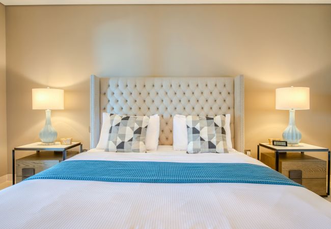 Apartment in Dubai - Luxury Palm Property w/ Beach & Sea View Apartment in Dubai - Luxury Palm Property w/ Beach & Sea View