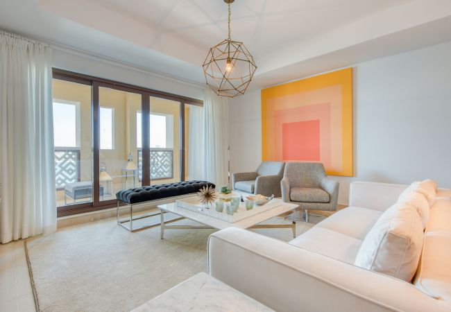 Apartment in Dubai - Luxury Palm Property w/ Beach & Sea View Apartment in Dubai - Luxury Palm Property w/ Beach & Sea View
