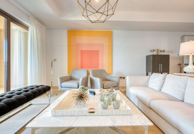 Apartment in Dubai - Luxury Palm Property w/ Beach & Sea View Apartment in Dubai - Luxury Palm Property w/ Beach & Sea View