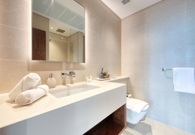 Apartment in Dubai - Stylish Luxe Apt in Dubai Marina nxt to Beach Apartment in Dubai - Stylish Luxe Apt in Dubai Marina nxt to Beach
