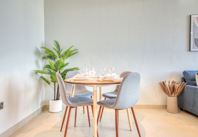 Apartment in Dubai - Stylish Luxe Apt in Dubai Marina nxt to Beach Apartment in Dubai - Stylish Luxe Apt in Dubai Marina nxt to Beach