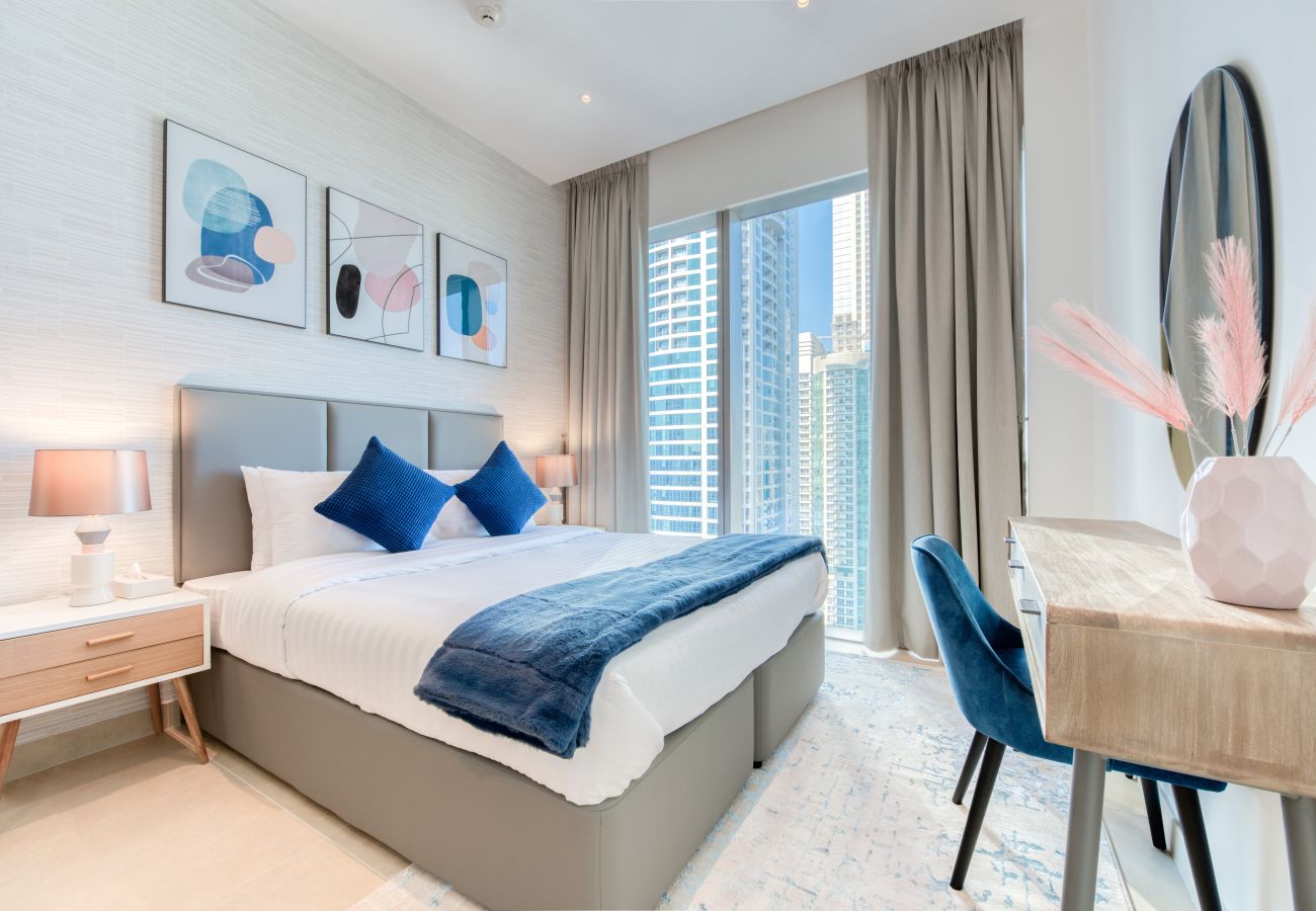 Apartment in Dubai - Stylish Luxe Apt in Dubai Marina nxt to Beach