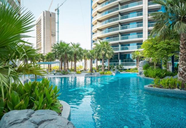 Apartment in Dubai - Cool Dubai Apt next Burj Khalifa & Design District Apartment in Dubai - Cool Dubai Apt next Burj Khalifa & Design District