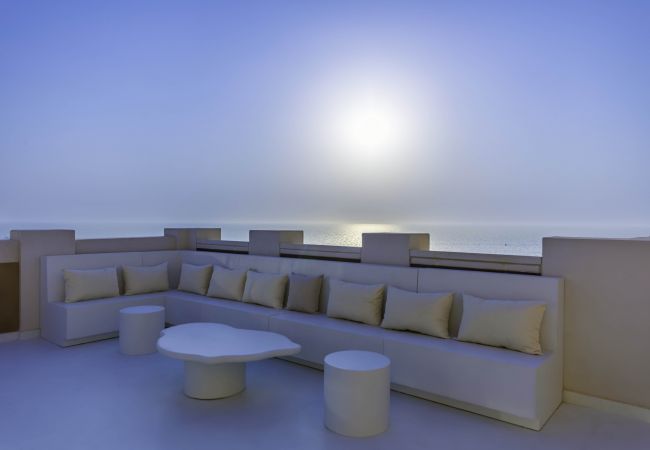 Apartment in Dubai - Luxury Palm Penthouse with Beach & Sea View Apartment in Dubai - Luxury Palm Penthouse with Beach & Sea View