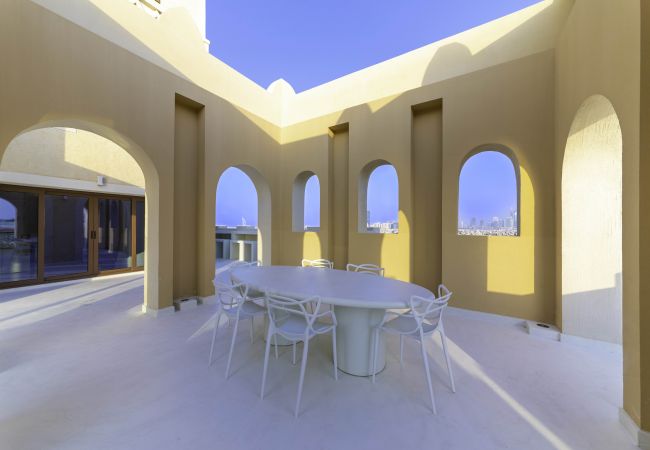 Apartment in Dubai - Luxury Palm Penthouse with Beach & Sea View Apartment in Dubai - Luxury Palm Penthouse with Beach & Sea View