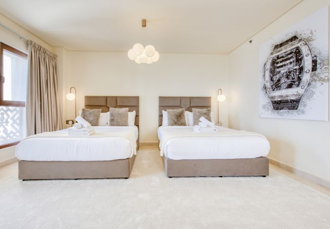 Apartment in Dubai - Luxury Palm Penthouse with Beach & Sea View Apartment in Dubai - Luxury Palm Penthouse with Beach & Sea View