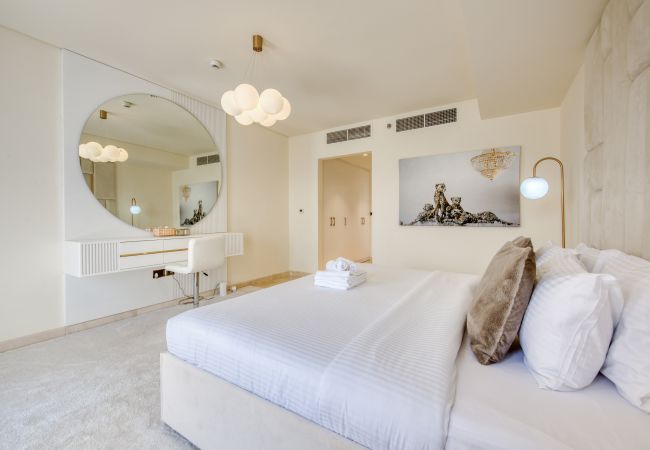 Apartment in Dubai - Luxury Palm Penthouse with Beach & Sea View Apartment in Dubai - Luxury Palm Penthouse with Beach & Sea View
