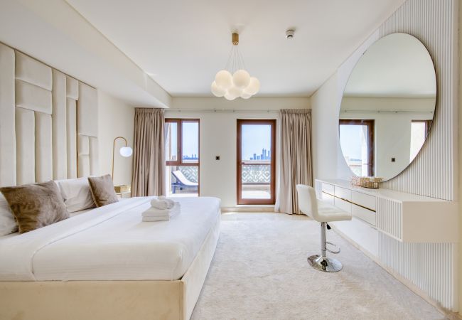 Apartment in Dubai - Luxury Palm Penthouse with Beach & Sea View Apartment in Dubai - Luxury Palm Penthouse with Beach & Sea View