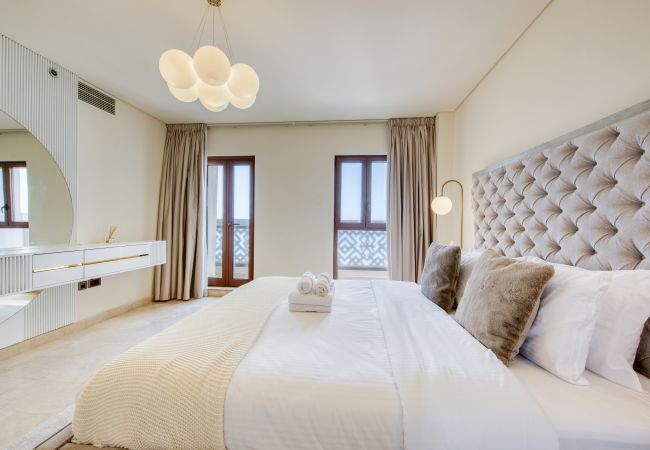 Apartment in Dubai - Luxury Palm Penthouse with Beach & Sea View Apartment in Dubai - Luxury Palm Penthouse with Beach & Sea View