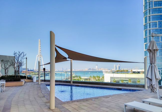 Apartment in Dubai - Exclusive Sea View apartment on the Arabian Gulf 