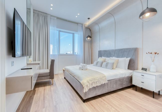 Apartment in Dubai - Luxury stay apartment in the heart of Dubai Marina Apartment in Dubai - Luxury stay apartment in the heart of Dubai Marina