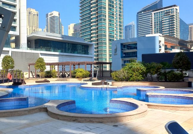 Apartment in Dubai - Luxury stay apartment in the heart of Dubai Marina Apartment in Dubai - Luxury stay apartment in the heart of Dubai Marina