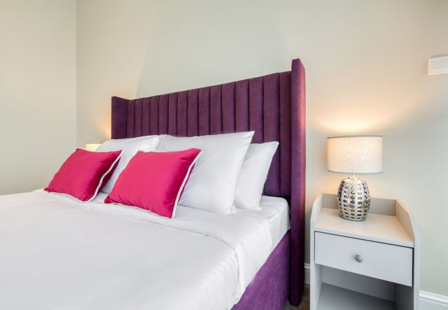 Apartment in Dubai - Luxury stay apartment in the heart of Dubai Marina Apartment in Dubai - Luxury stay apartment in the heart of Dubai Marina