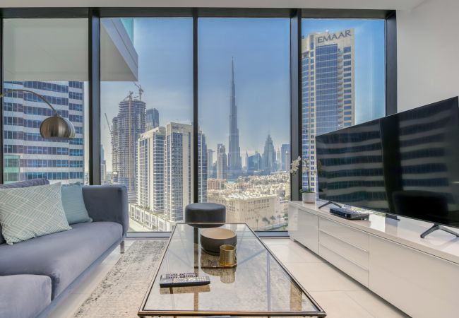 Scenic holiday rental with Burj Khalifa views