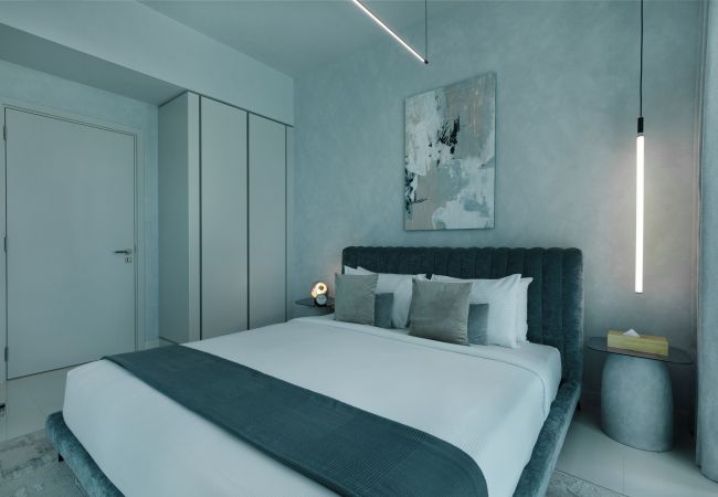 Apartment in Dubai - Stylish 2BR apt in Emaar Beachfront w/ stunning sea views