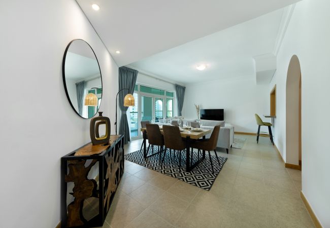 Apartment in Dubai - Stylish Apt with Large Patio close to the Beach Apartment in Dubai - Stylish Apt with Large Patio close to the Beach