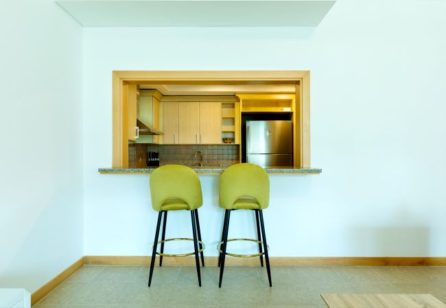 Apartment in Dubai - Stylish Apt with Large Patio close to the Beach Apartment in Dubai - Stylish Apt with Large Patio close to the Beach