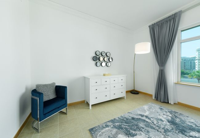 Apartment in Dubai - Stylish Apt with Large Patio close to the Beach Apartment in Dubai - Stylish Apt with Large Patio close to the Beach