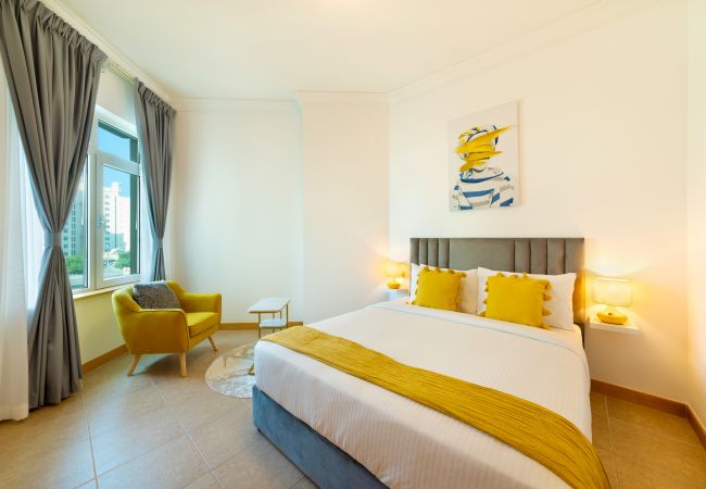 Apartment in Dubai - Stylish Apt with Large Patio close to the Beach Apartment in Dubai - Stylish Apt with Large Patio close to the Beach