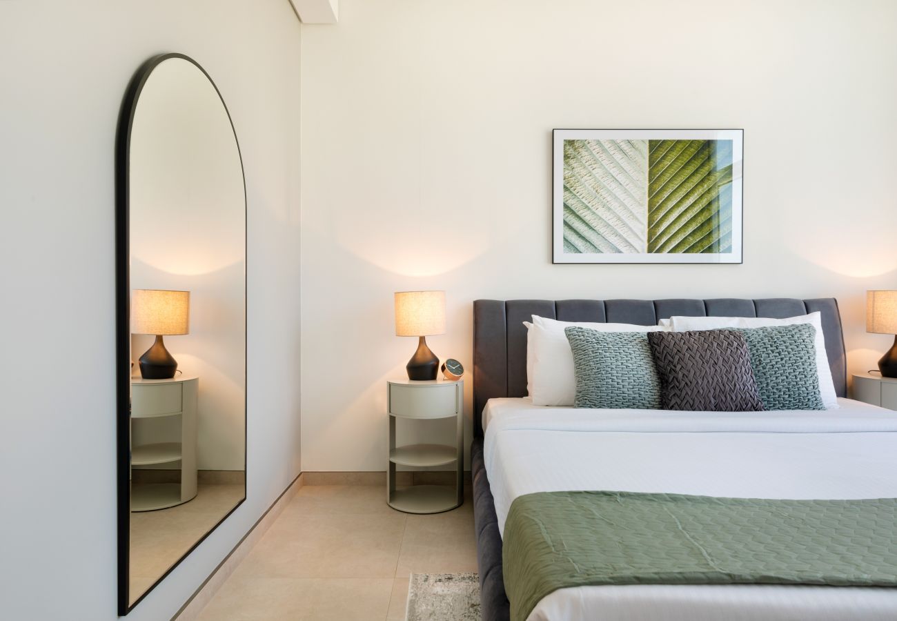 Apartment in Dubai - Tranquil Apt w/ Mesmerizing Views Cls to Marina